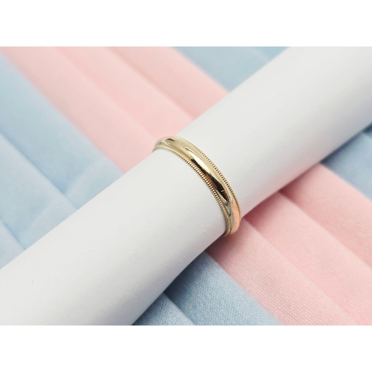 14K Yellow Gold Wedding Band Ring