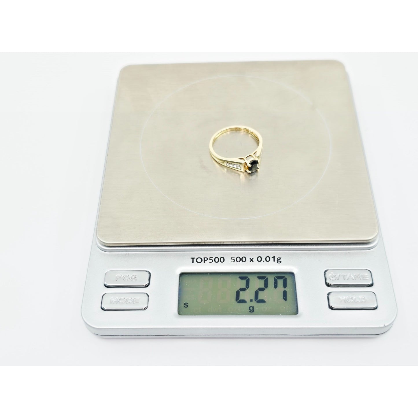 10K Yellow Gold Oval Sapphire & Round Cut Diamond Ring