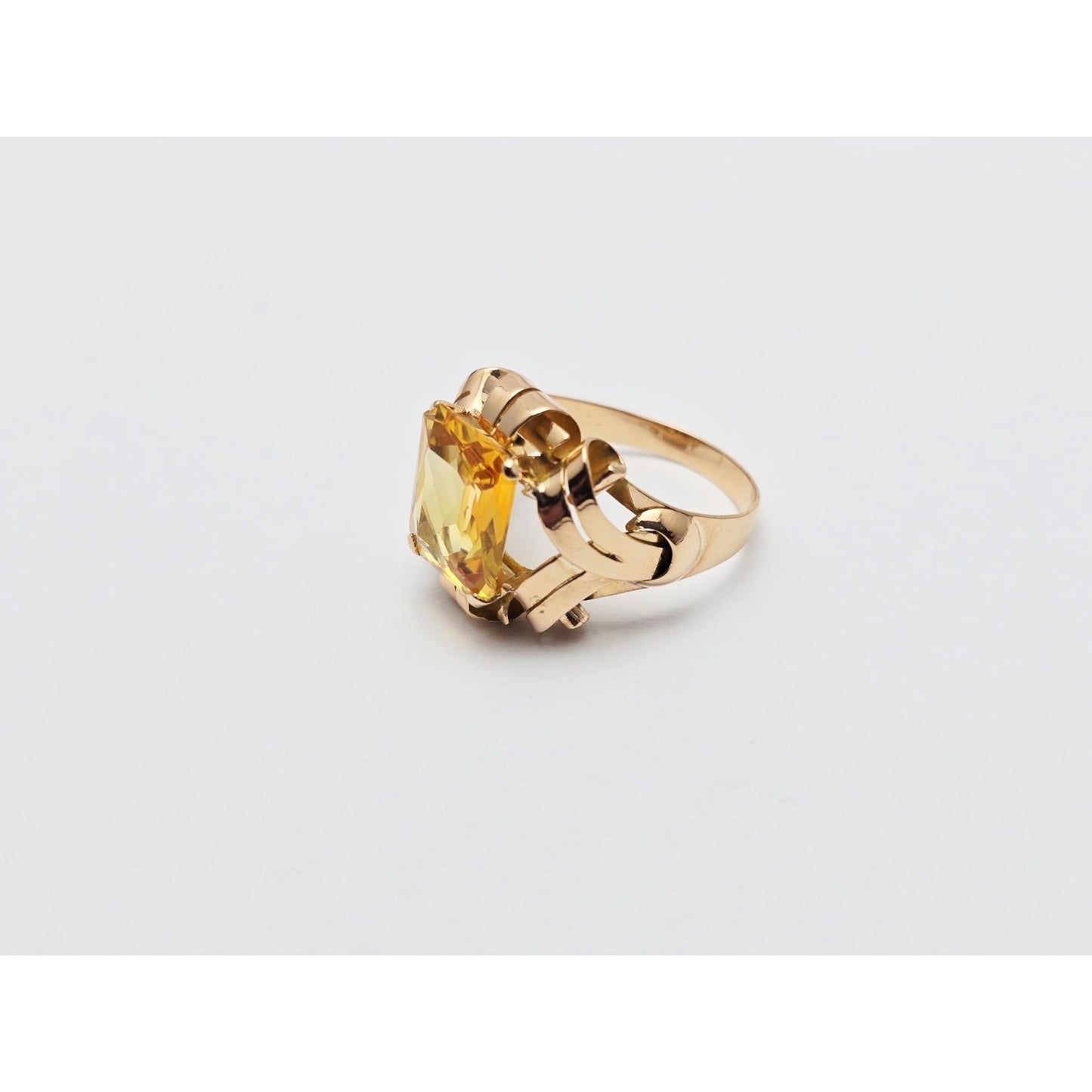 18K Yellow Gold Emerald Cut Yellow Sapphire Ring