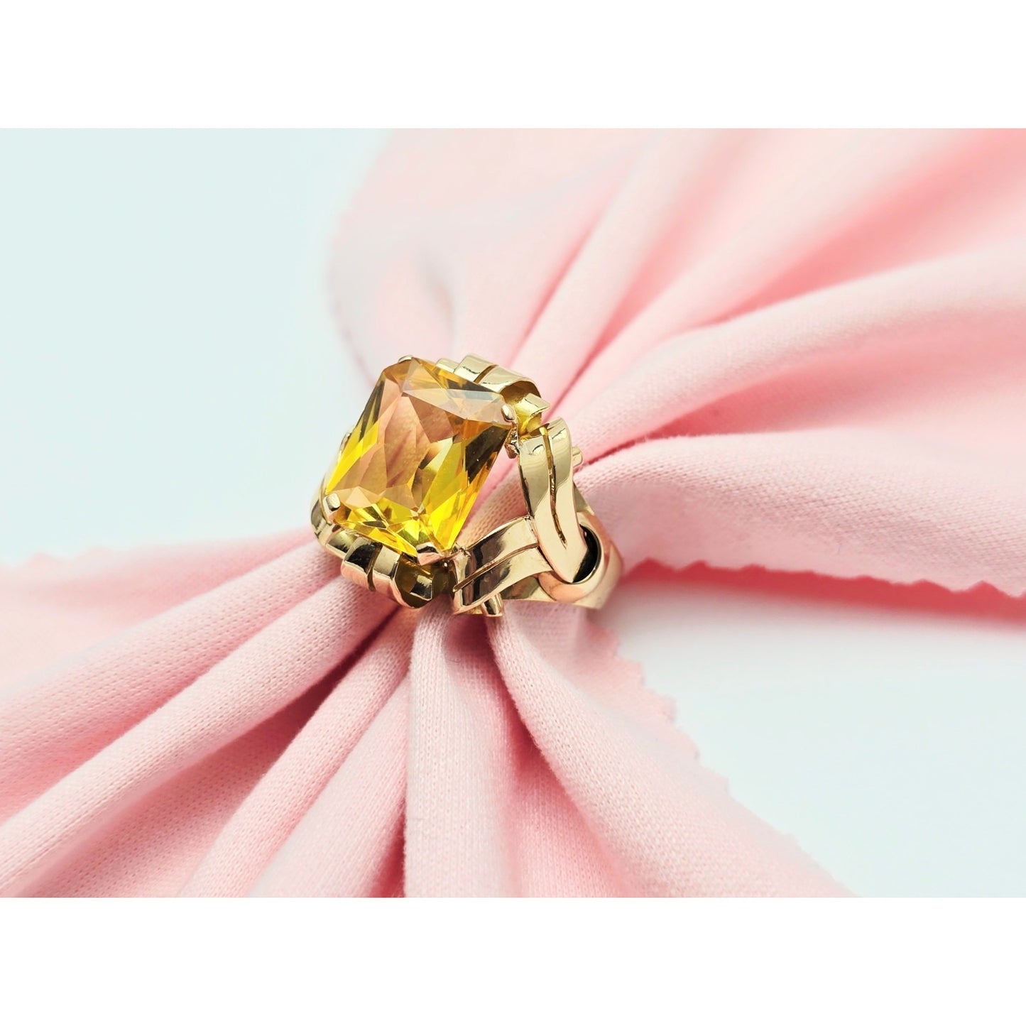 18K Yellow Gold Emerald Cut Yellow Sapphire Ring