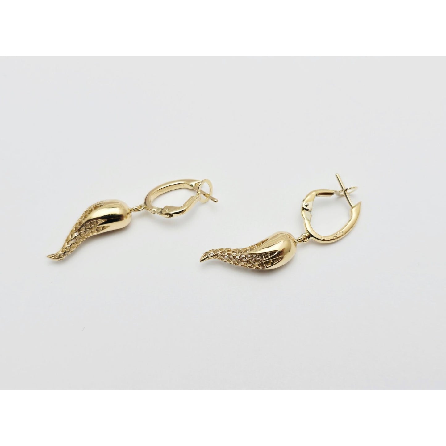 18K Yellow Gold Italian Horn Drop Dangle French Clip Earrings