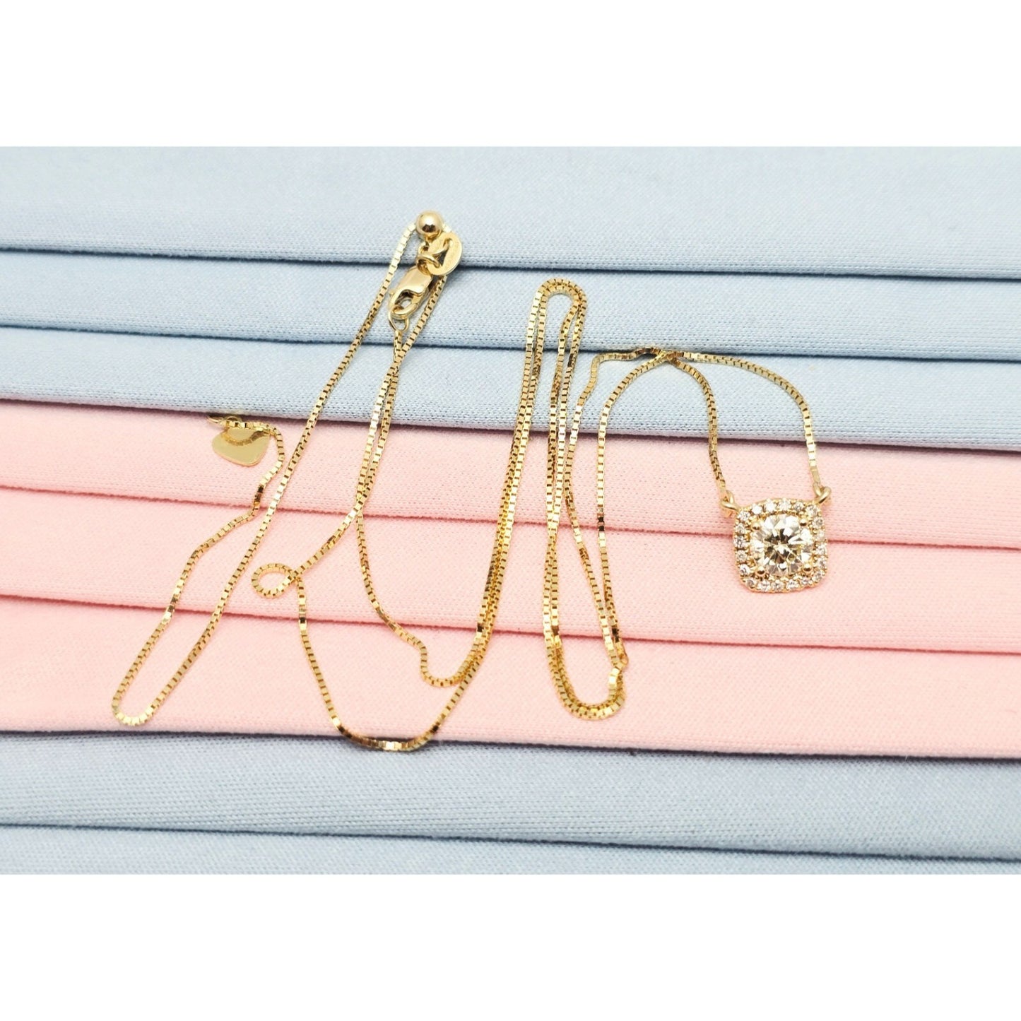 14K Yellow Gold Round Diamond Resizable Box Link Chain Necklace