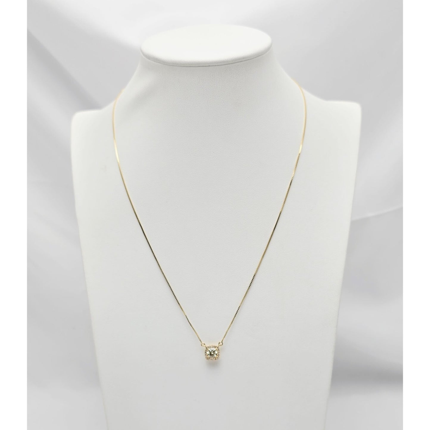 14K Yellow Gold Round Diamond Resizable Box Link Chain Necklace
