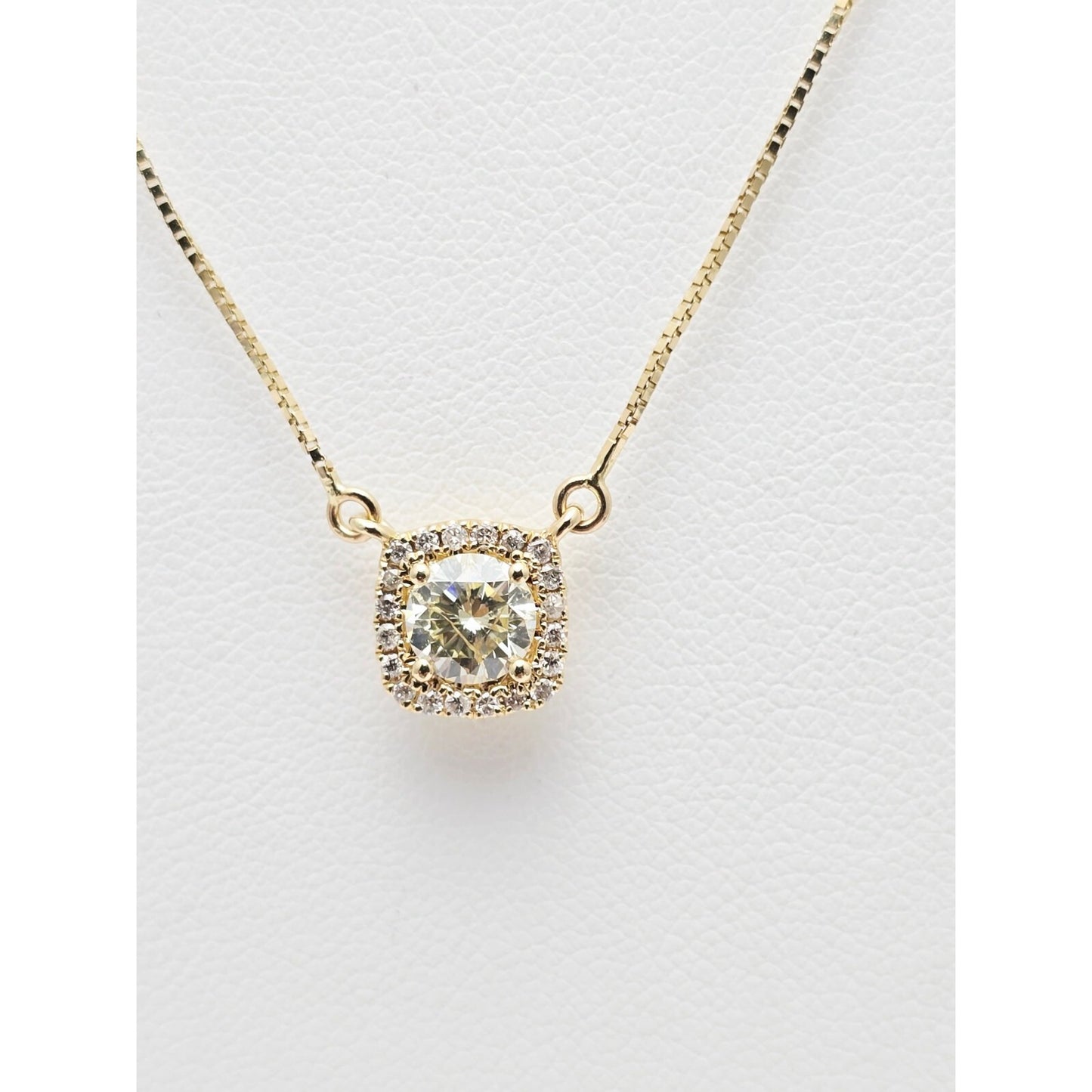 14K Yellow Gold Round Diamond Resizable Box Link Chain Necklace