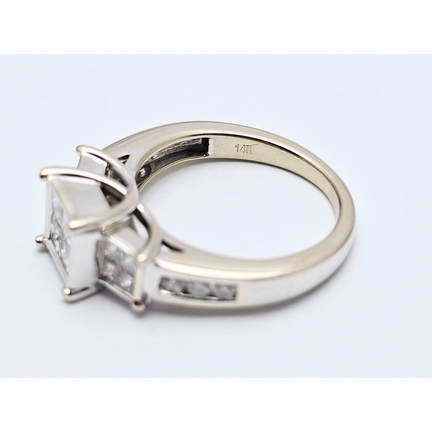 14K White Gold 1ct Princess Cut Diamond Engagement Ring