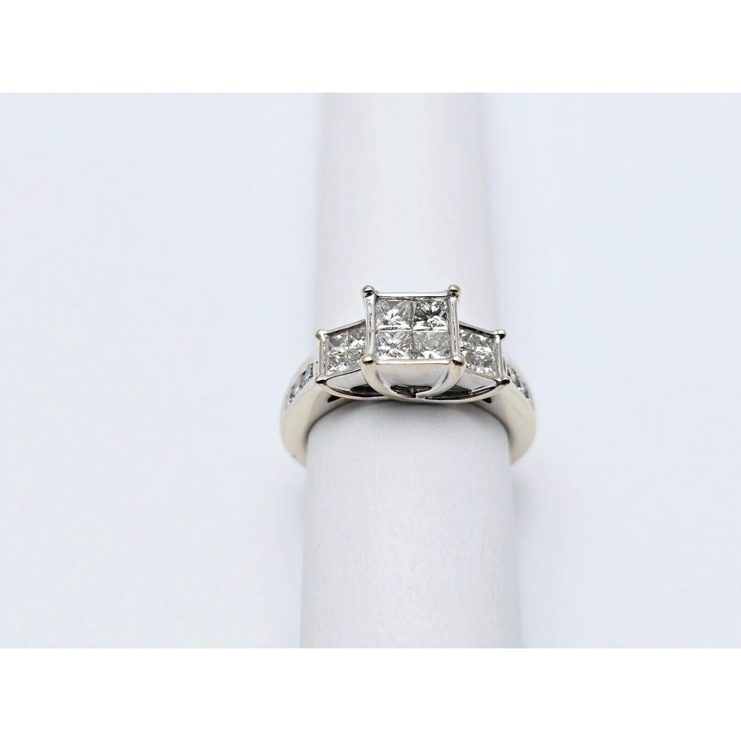14K White Gold 1ct Princess Cut Diamond Engagement Ring