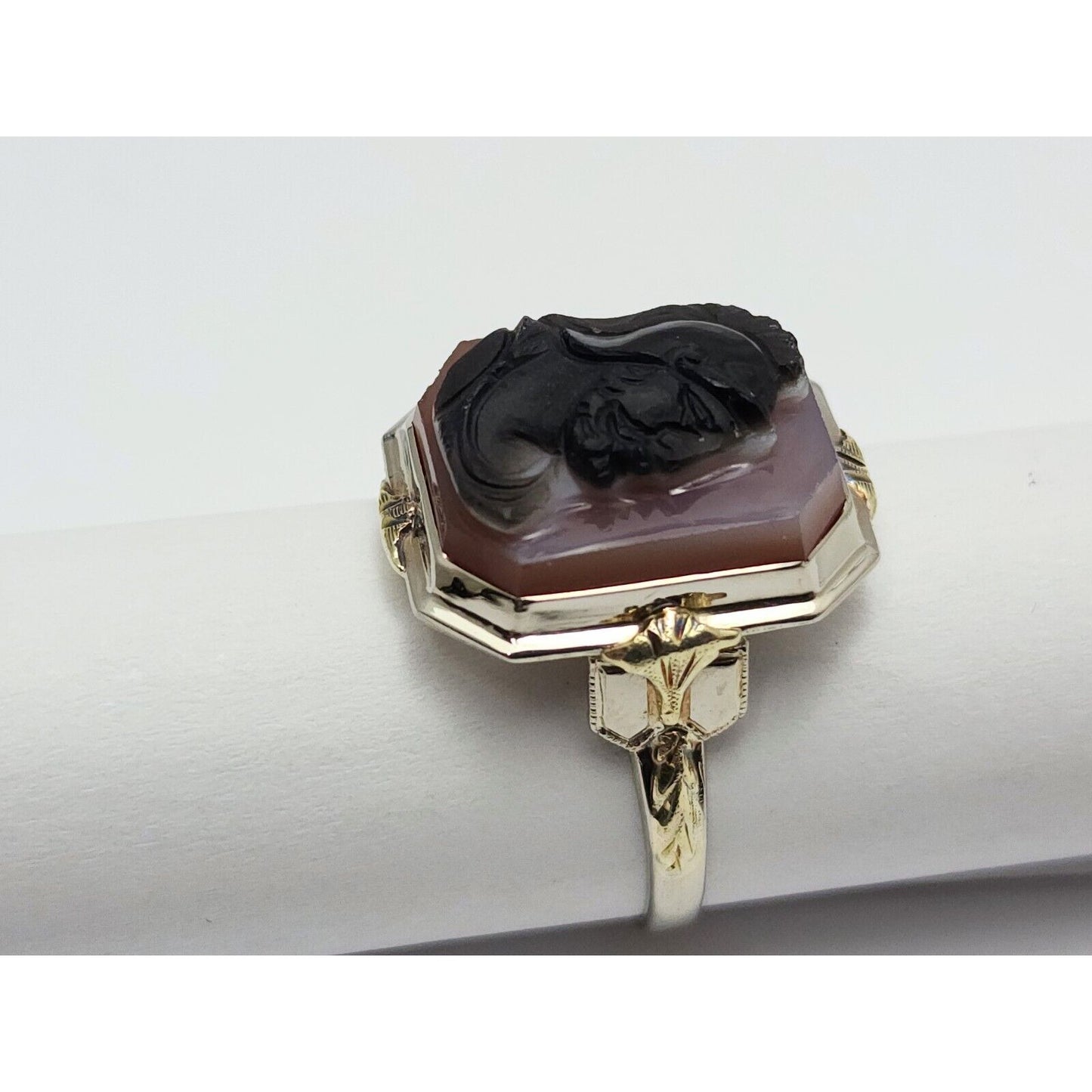 Antique Vintage 14K Two Tone Gold Cameo Ring