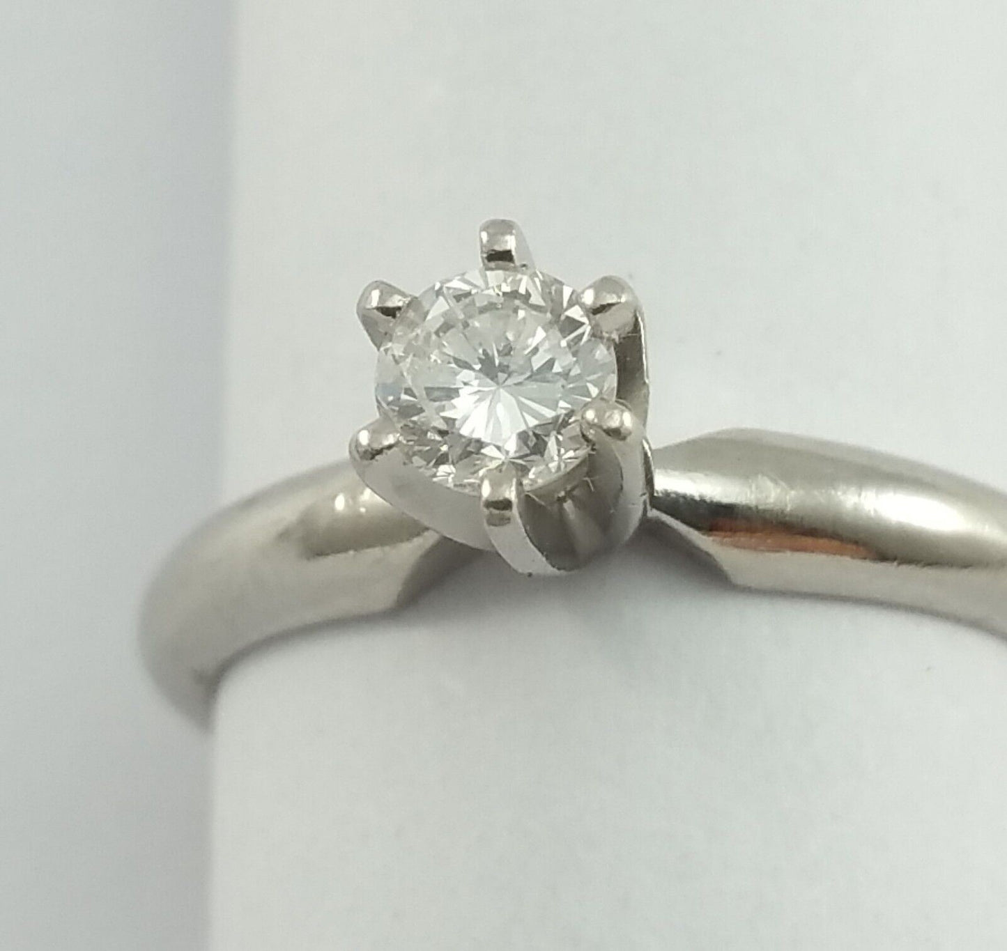 Exquisite IR/PT Solid Platinum Engagement Wedding Ring Band With Diamond