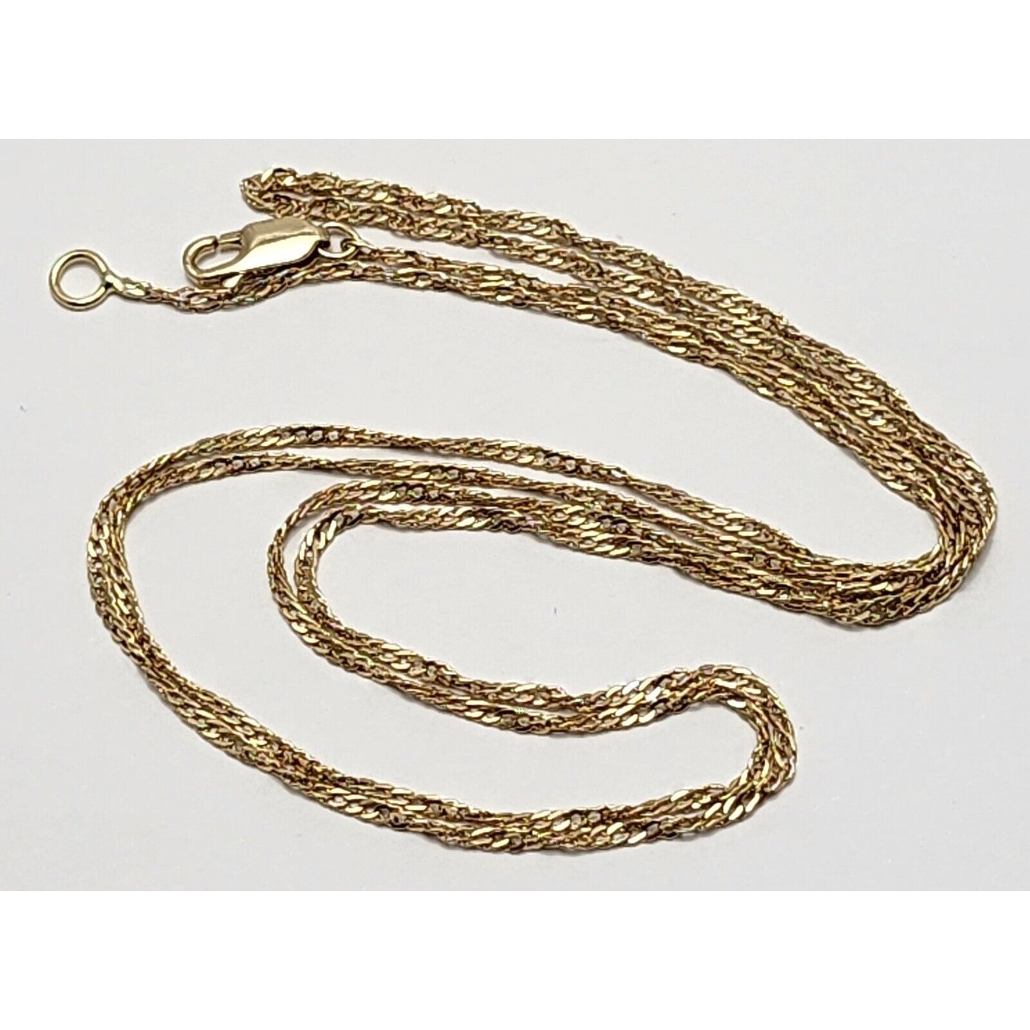 14K Yellow Gold Spiral Flat Link Chain Necklace