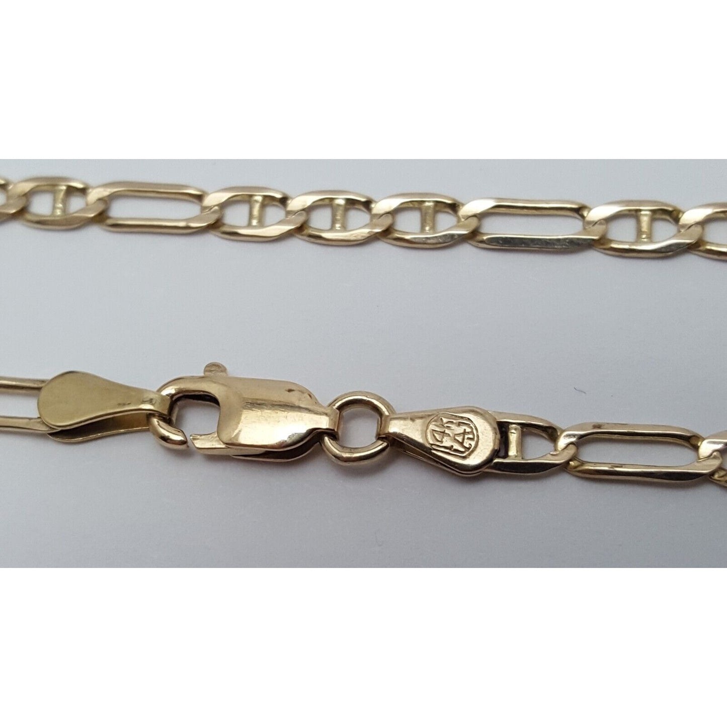 14K Yellow Gold Figaro Link Bracelet