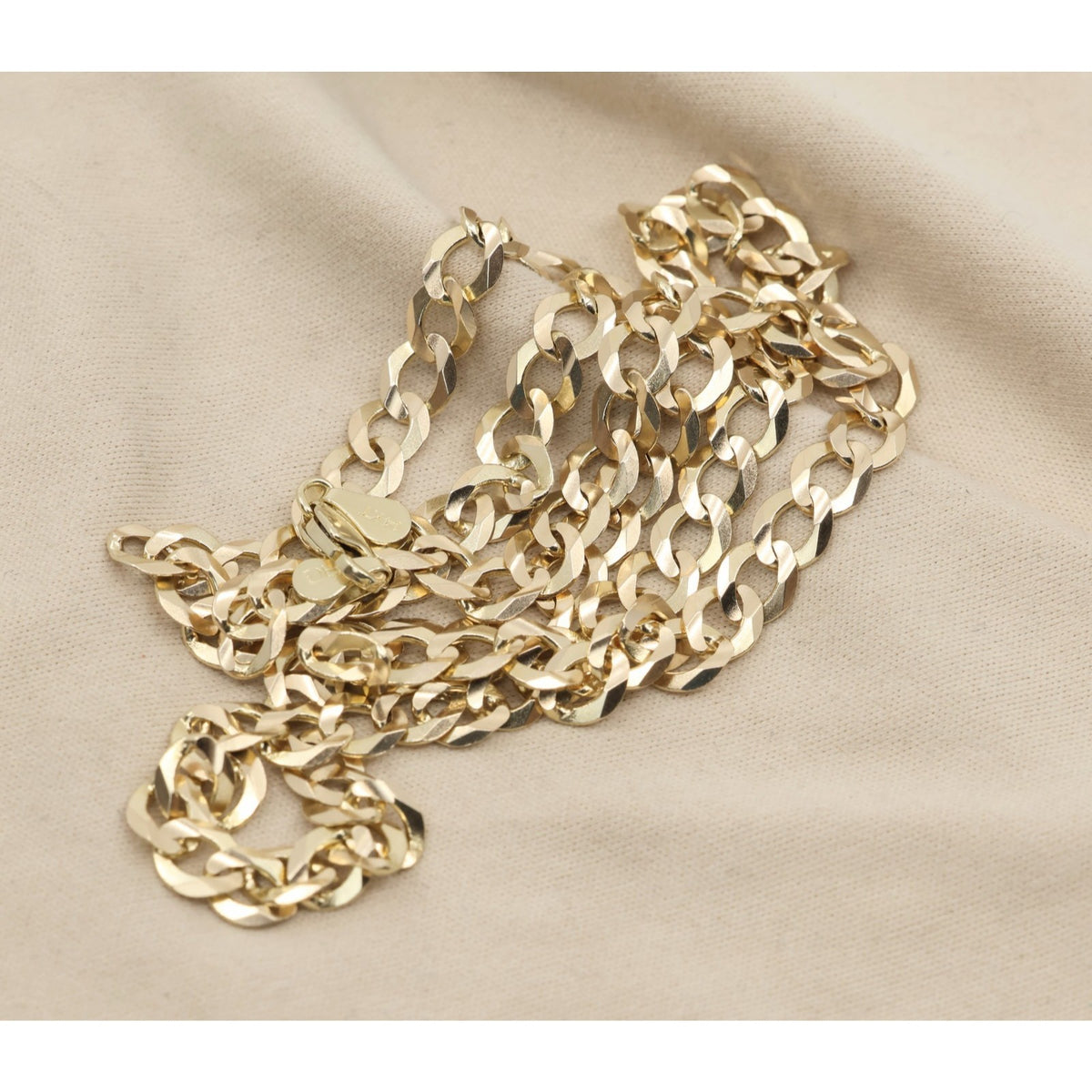 14K Yellow Gold Cuban Link Chain Necklace