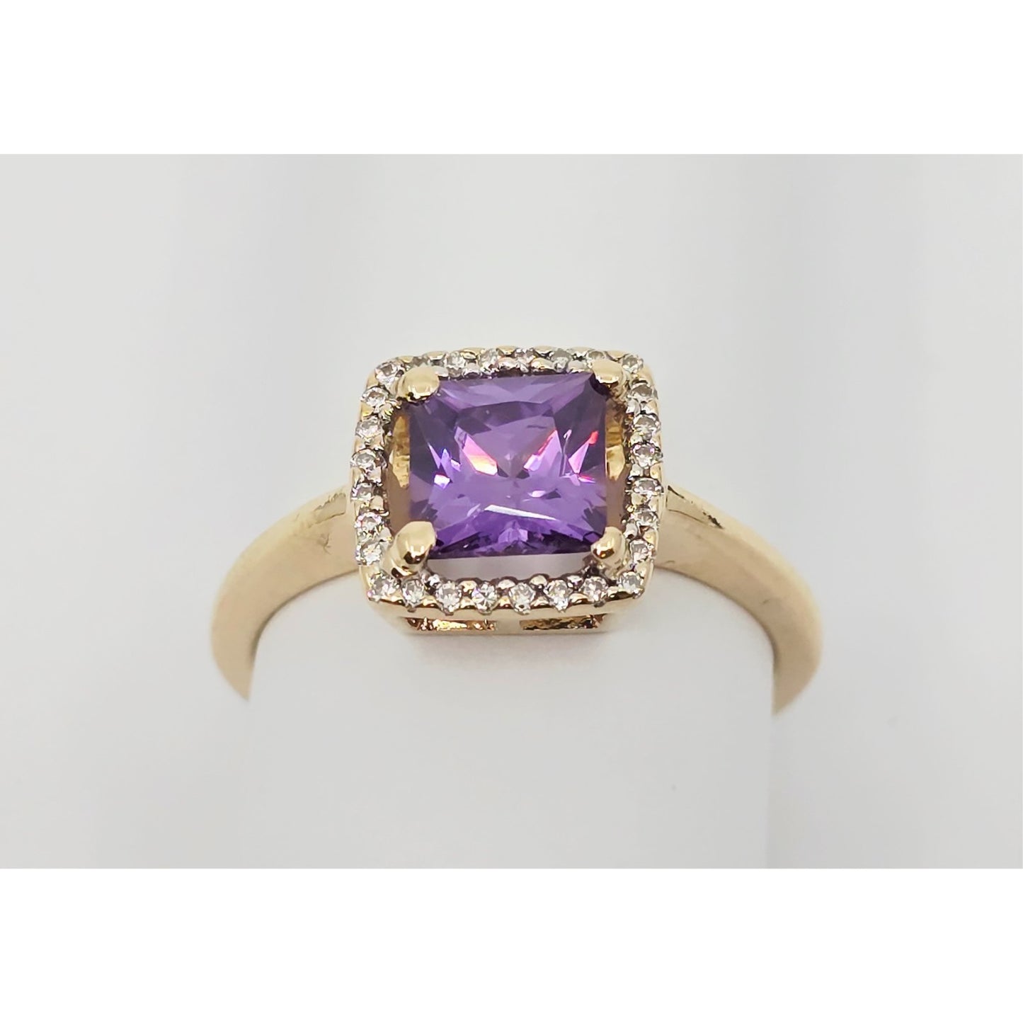 14K Yellow Gold Diamond & Purple Crystal Ring