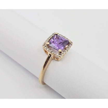 14K Yellow Gold Diamond & Purple Crystal Ring