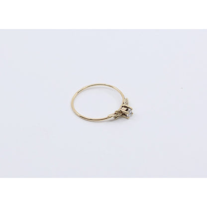 14K Yellow Gold Solitaire Leaf Vine Floral Design Ring