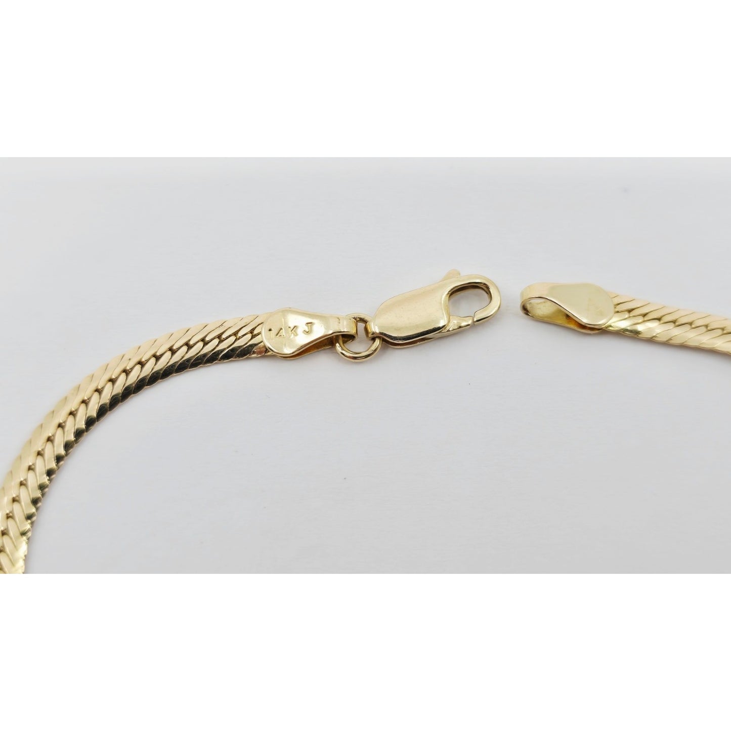 14K Yellow Gold Herringbone Hand Motif CZ Bracelet