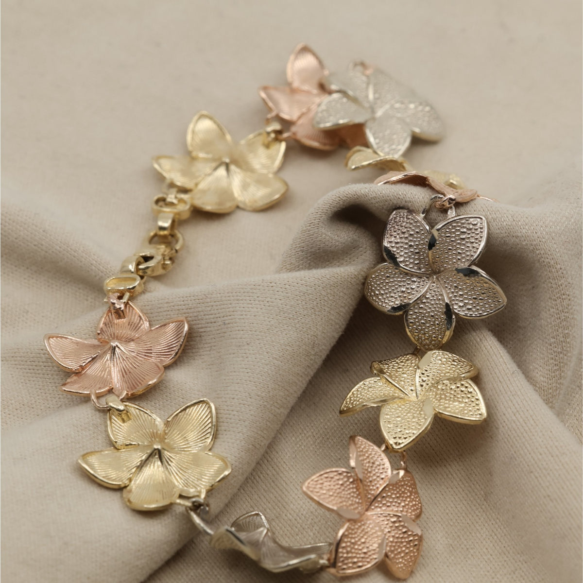 14K Tri Tone Gold Plumeria Hibiscus Flower Link Bracelet