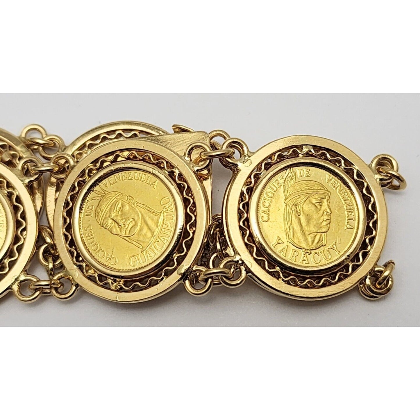 18K Yellow Gold Caciques De Venezuela 21K Gold Coin Link Bracelet