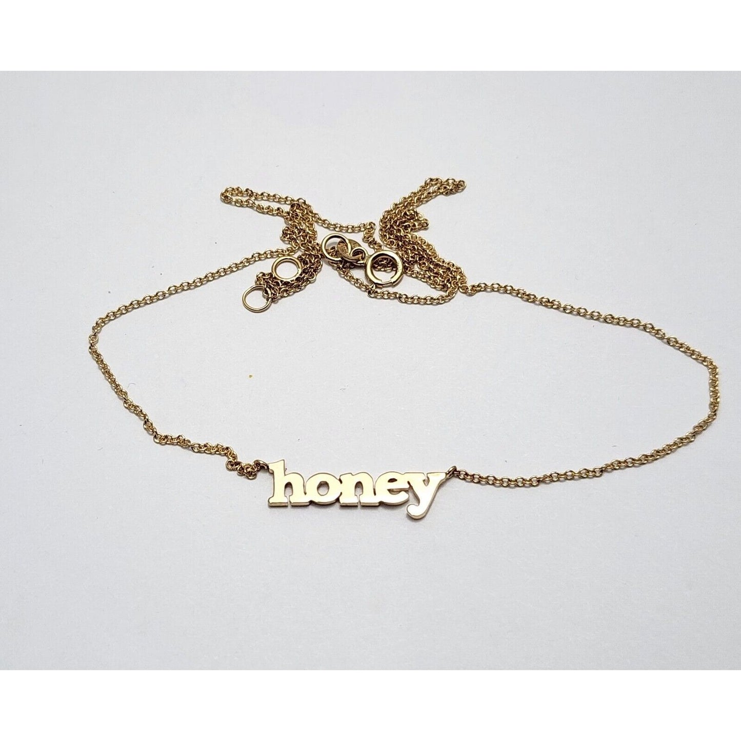 14K Yellow Gold Resizable Link Chain Necklace with Initial "Honey" Charm Pendant