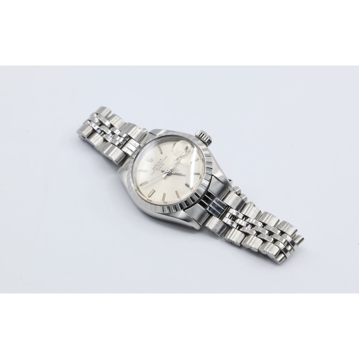 Vintage Rolex Oyster Perpetual Date 6924 Ladies 26mm Silver Dial Jubilee Watch