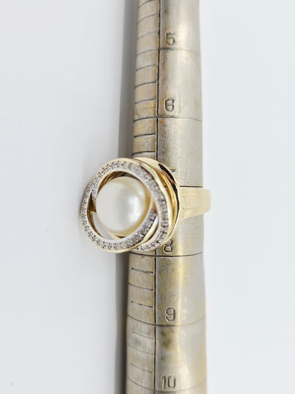 14K Yellow Gold Pearl & Diamond Knot Swirl Ring