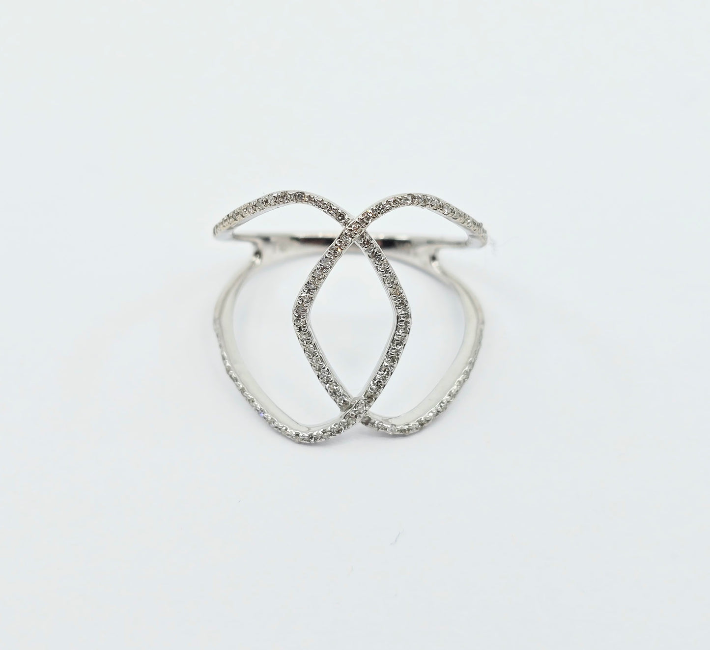18k White Gold Interlaced Criss Cross Diamond Ring