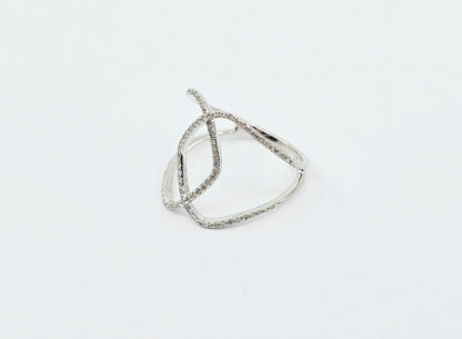 18k White Gold Interlaced Criss Cross Diamond Ring
