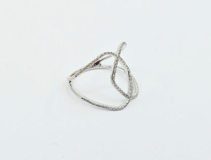 18k White Gold Interlaced Criss Cross Diamond Ring
