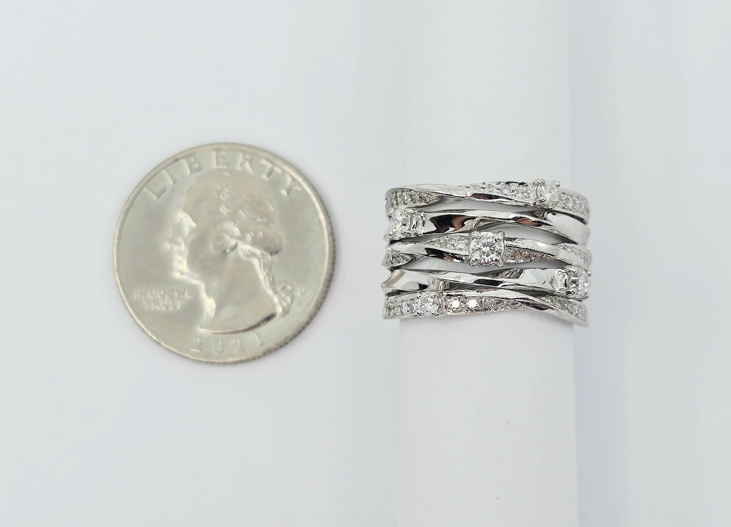 14K White Gold Interlocking Diamond Wide Band Ring