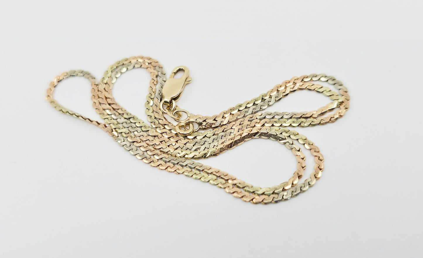 14K Tri Tone Gold Serpentine Link Chain Necklace