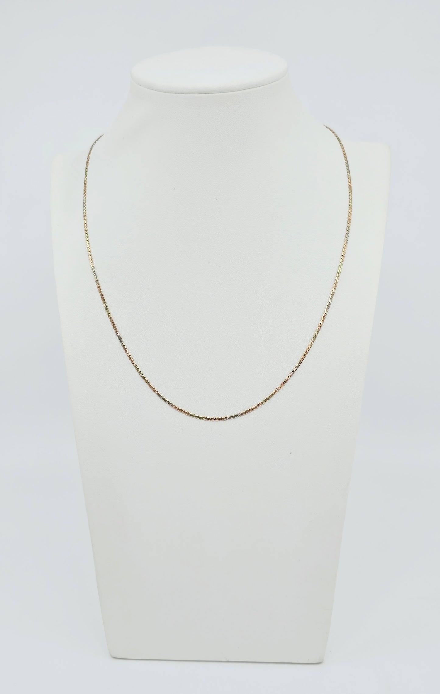 14K Tri Tone Gold Serpentine Link Chain Necklace