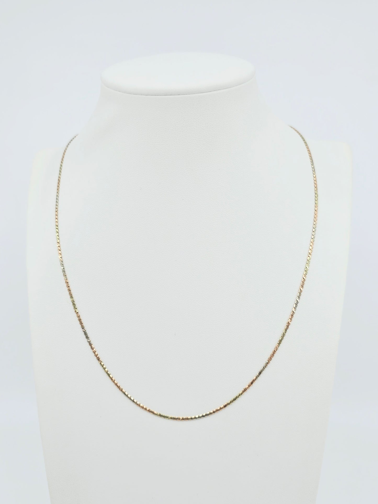 14K Tri Tone Gold Serpentine Link Chain Necklace
