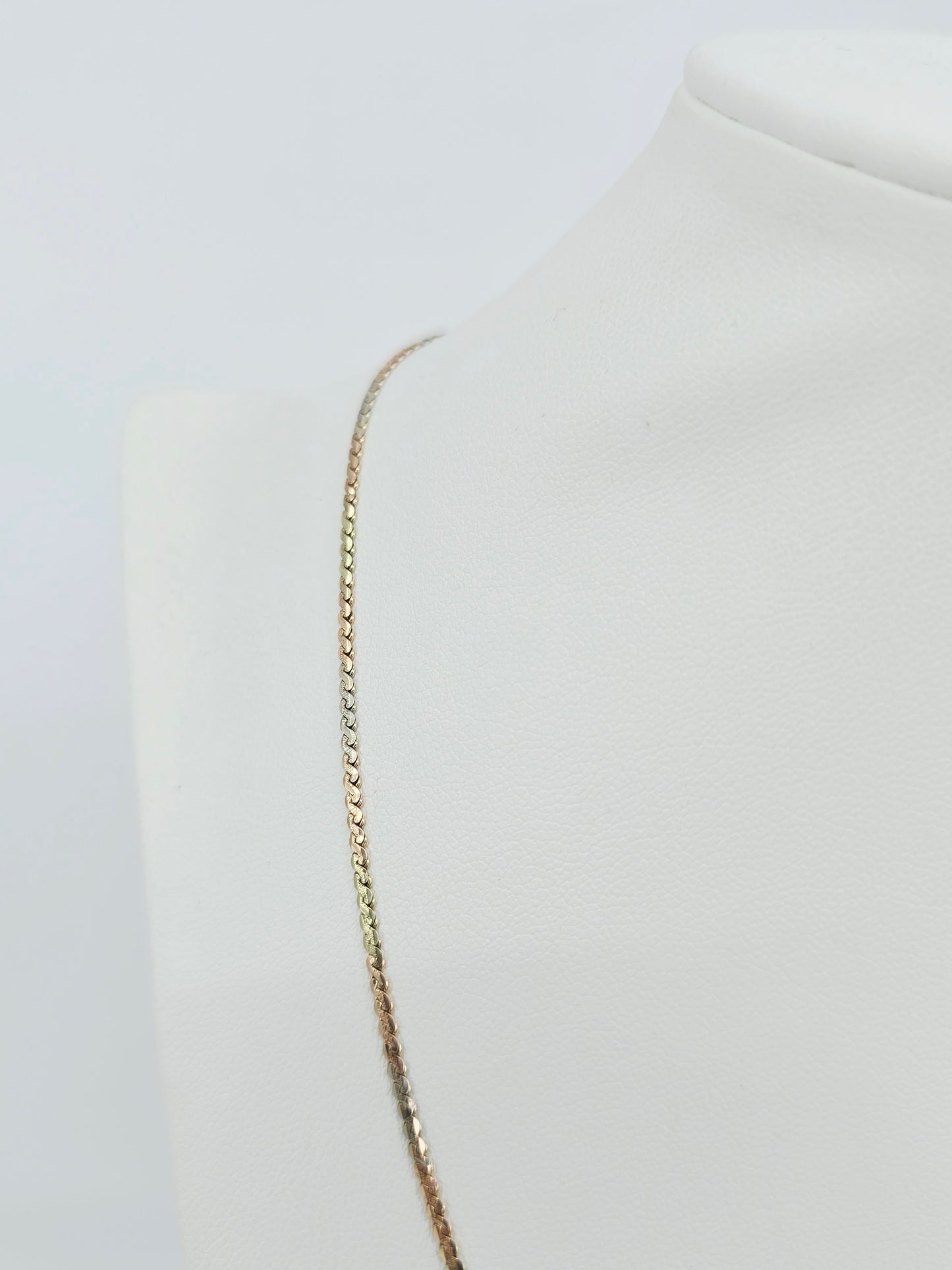 14K Tri Tone Gold Serpentine Link Chain Necklace