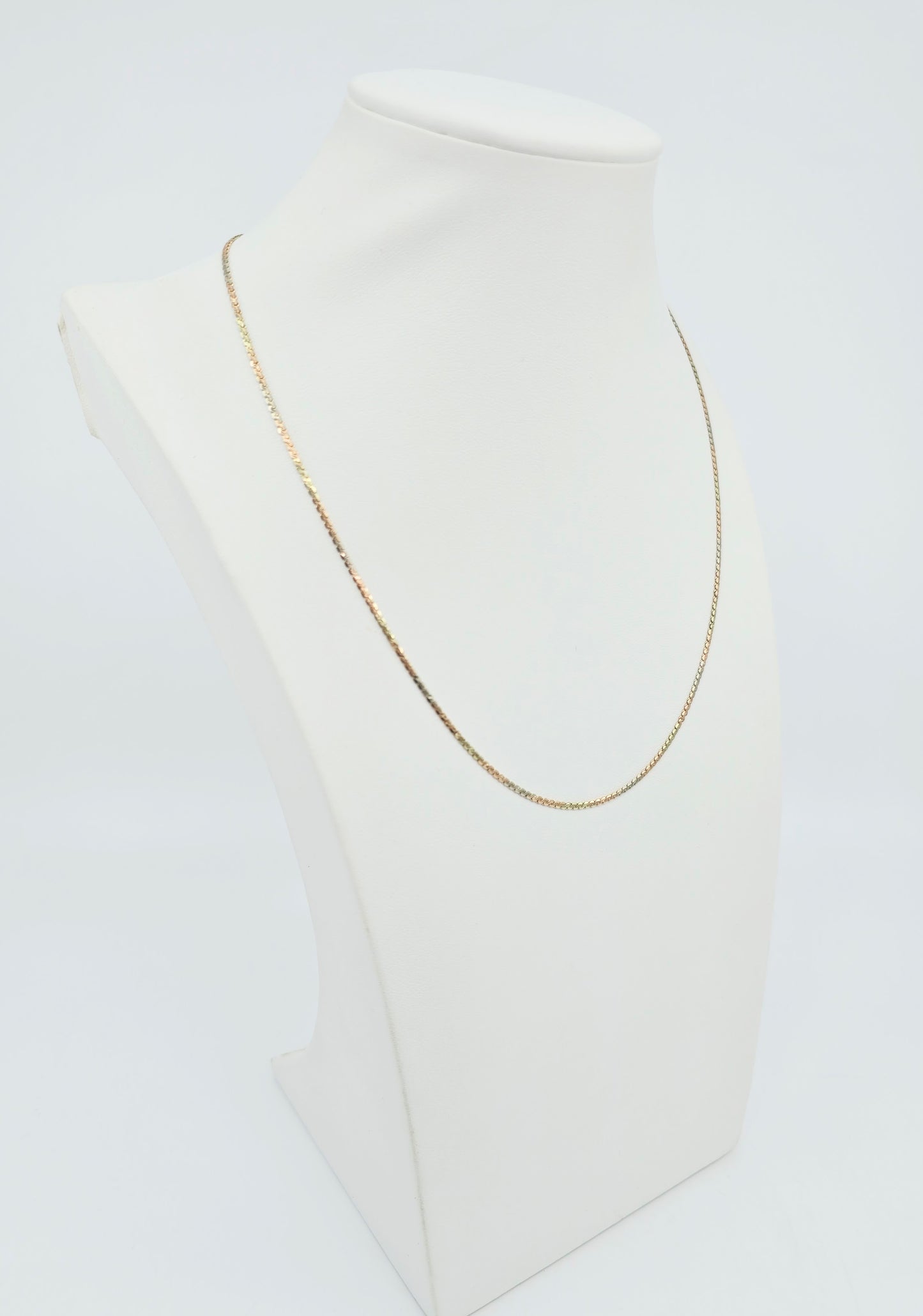 14K Tri Tone Gold Serpentine Link Chain Necklace