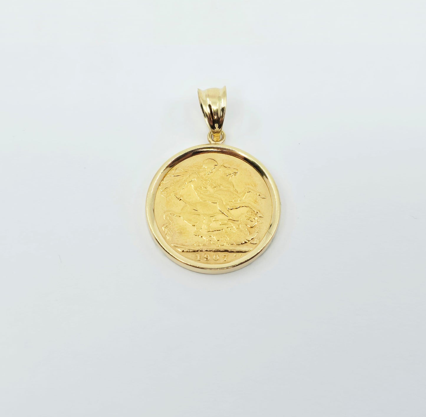 1907 United Kingdom Gold Sovereign Coin London King Edward VII Charm Pendant