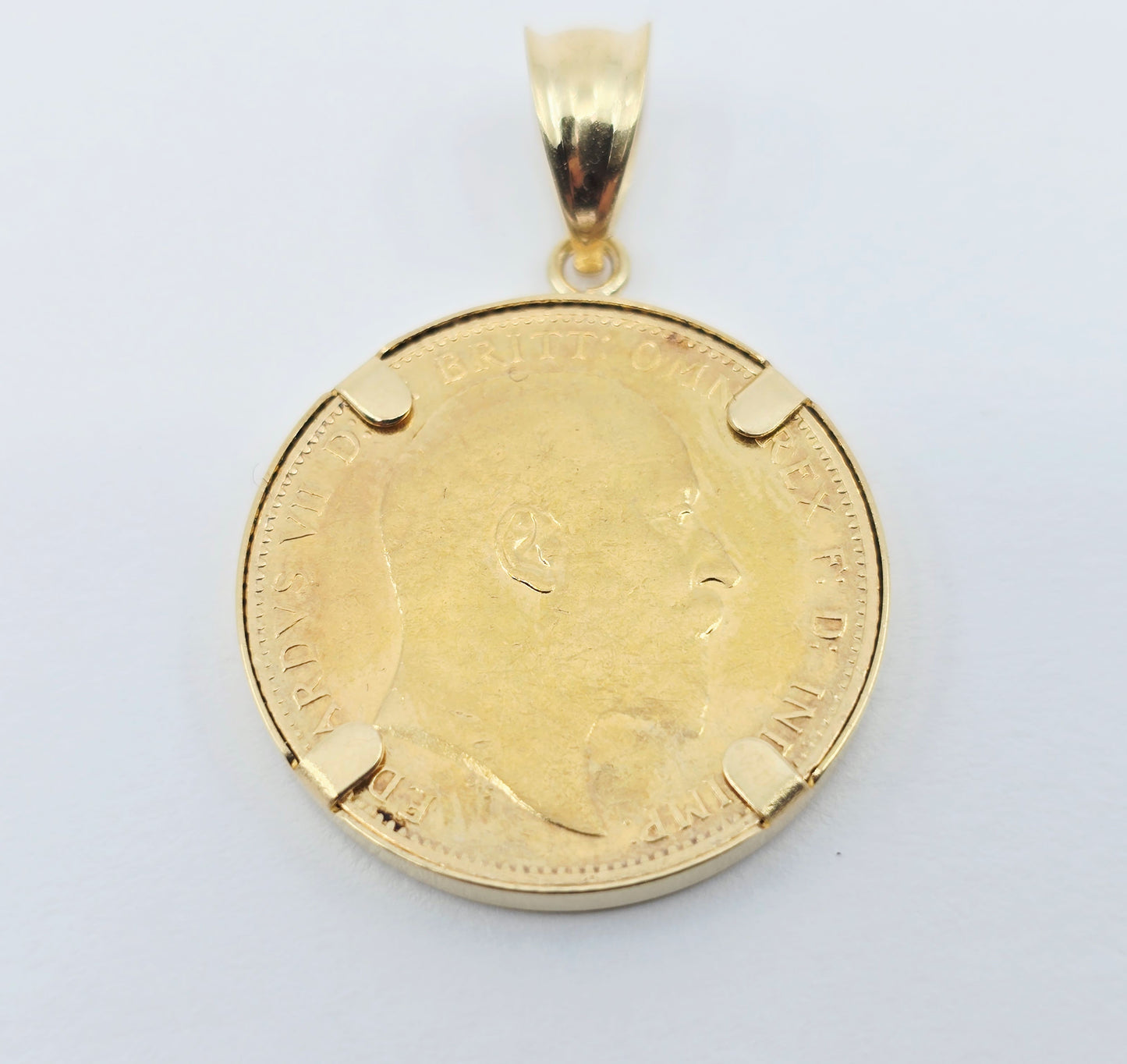 1907 United Kingdom Gold Sovereign Coin London King Edward VII Charm Pendant