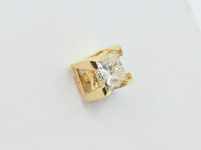 18K Yellow Gold Single Princess Cut White Diamond Stud Earring