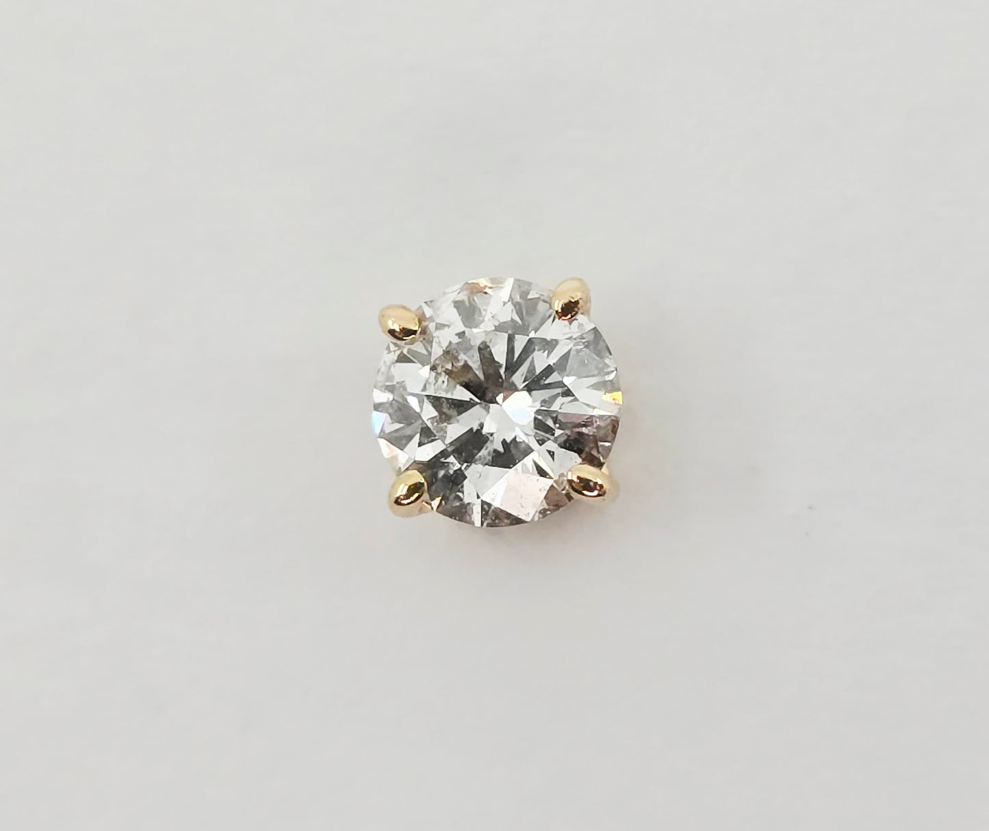Single 14K Yellow Gold Round Cut Diamond Stud Earring