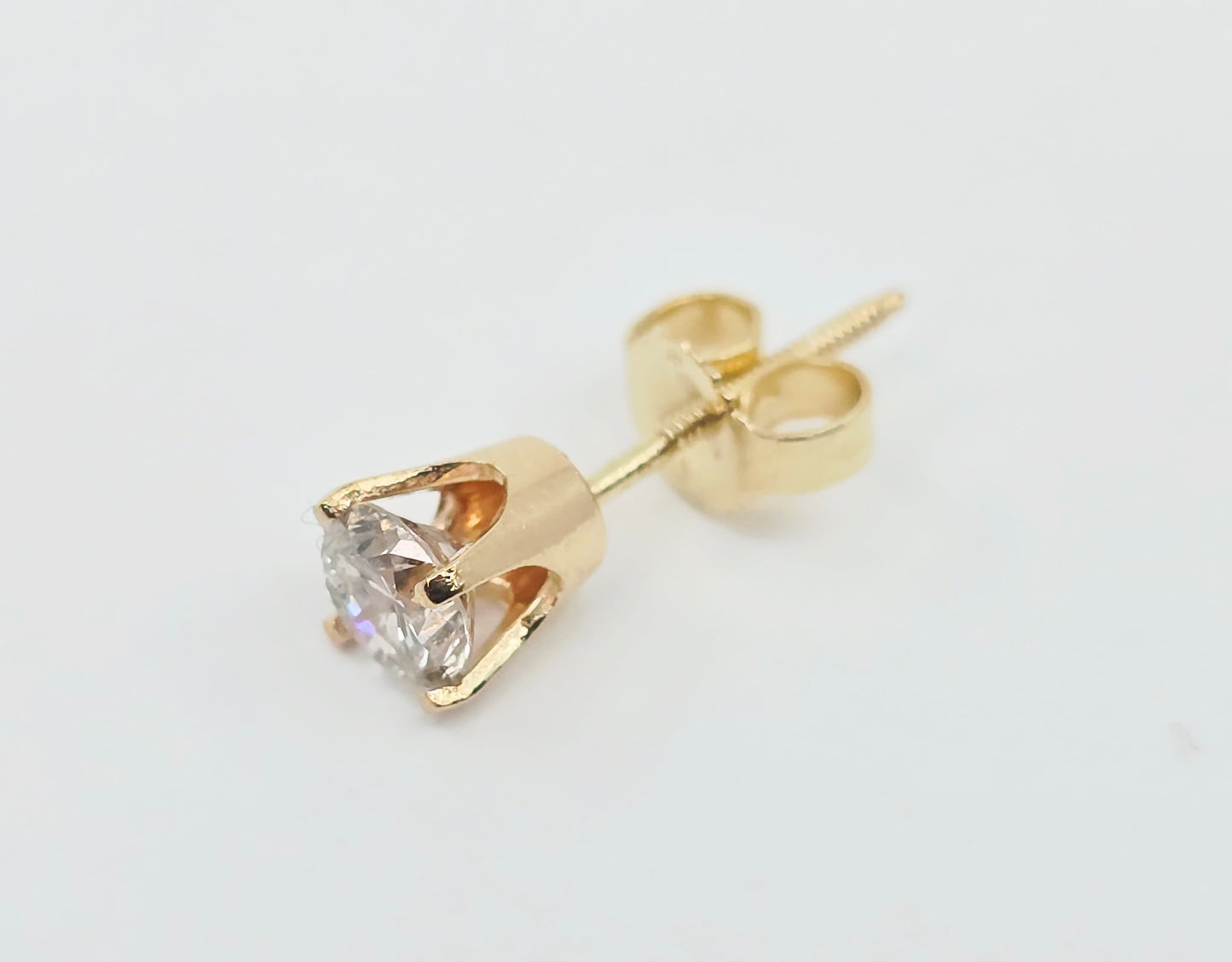 Single 14K Yellow Gold Round Cut Diamond Stud Earring