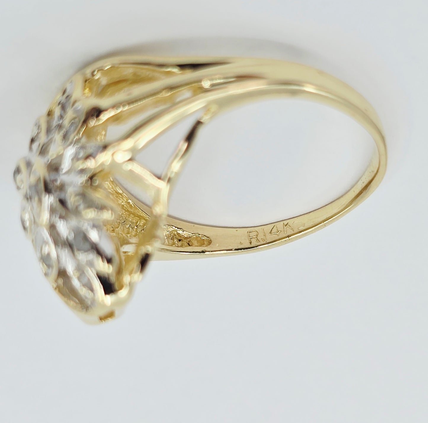 14K Yellow Gold Diamond Flower Ring