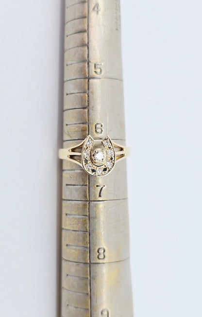 10K Yellow Gold Diamond Horse Shoe Ring