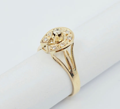 10K Yellow Gold Diamond Horse Shoe Ring