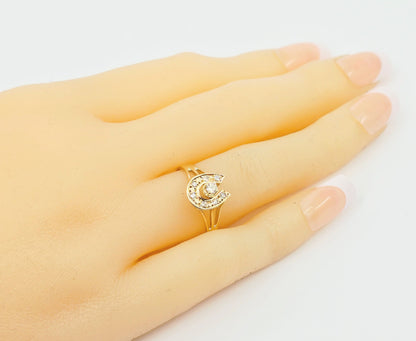 10K Yellow Gold Diamond Horse Shoe Ring