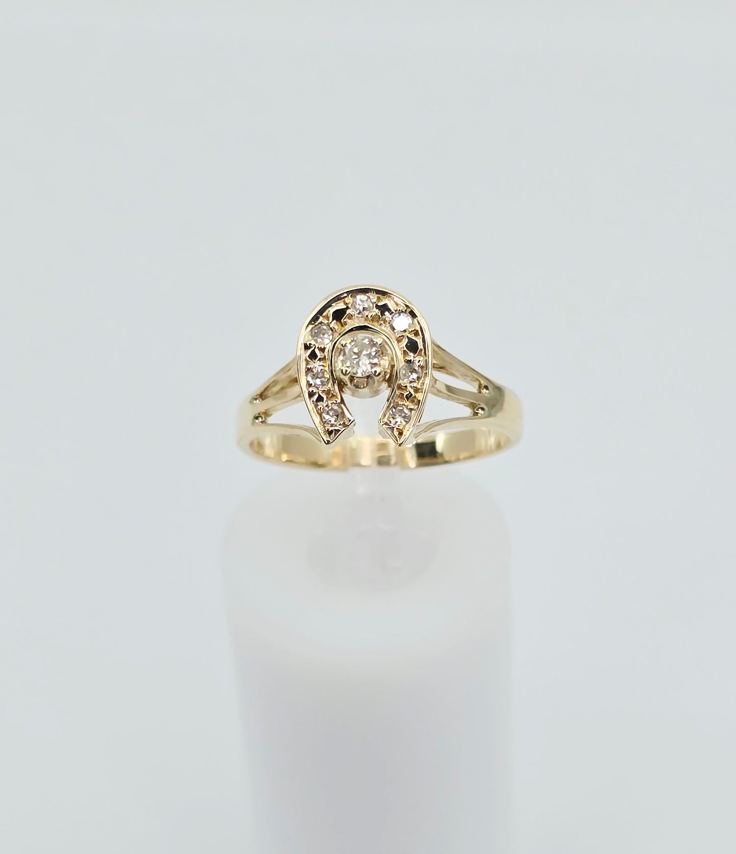 10K Yellow Gold Diamond Horse Shoe Ring