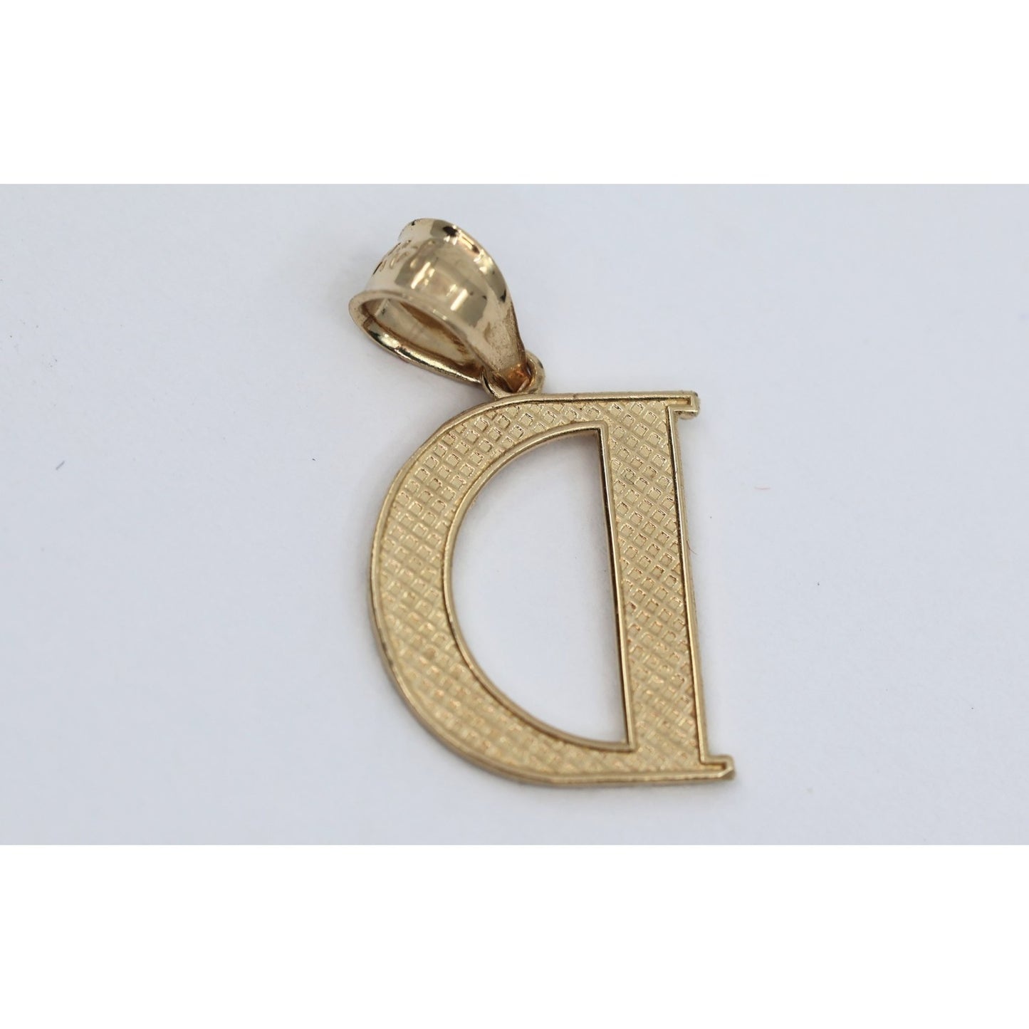 14K Yellow Gold Initial Letter " D " Charm Pendant