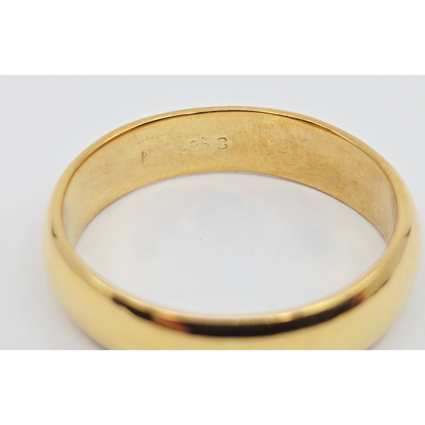 23K Yellow Gold Polished Wedding Band Ring