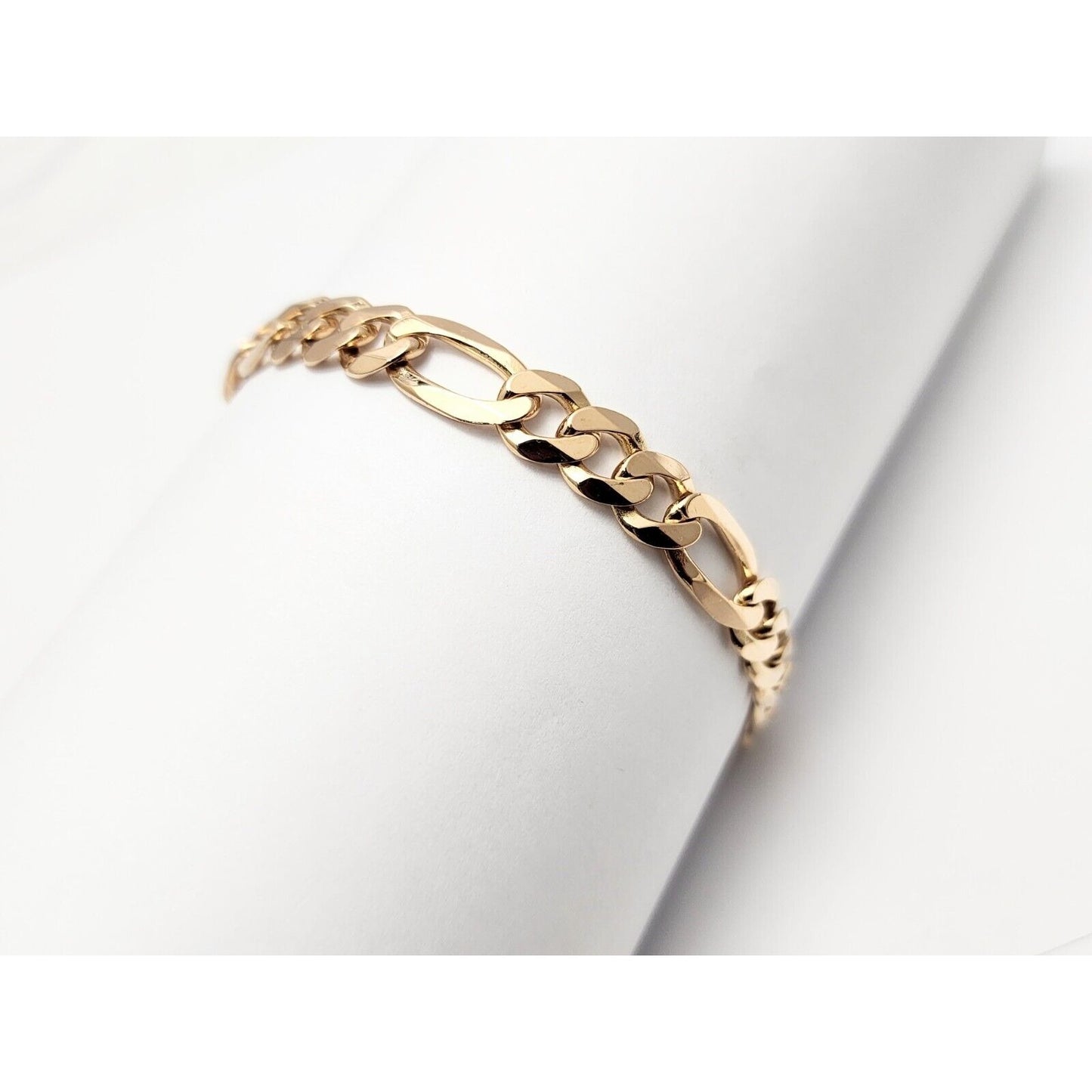 10K Yellow Gold Figaro Link Bracelet Made in Italy