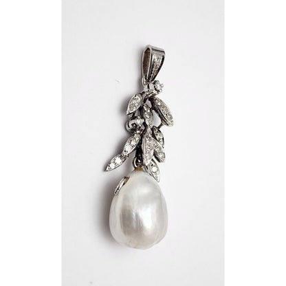 18K Solid White Gold Pearl & Diamond Drop Dangle Charm Pendant