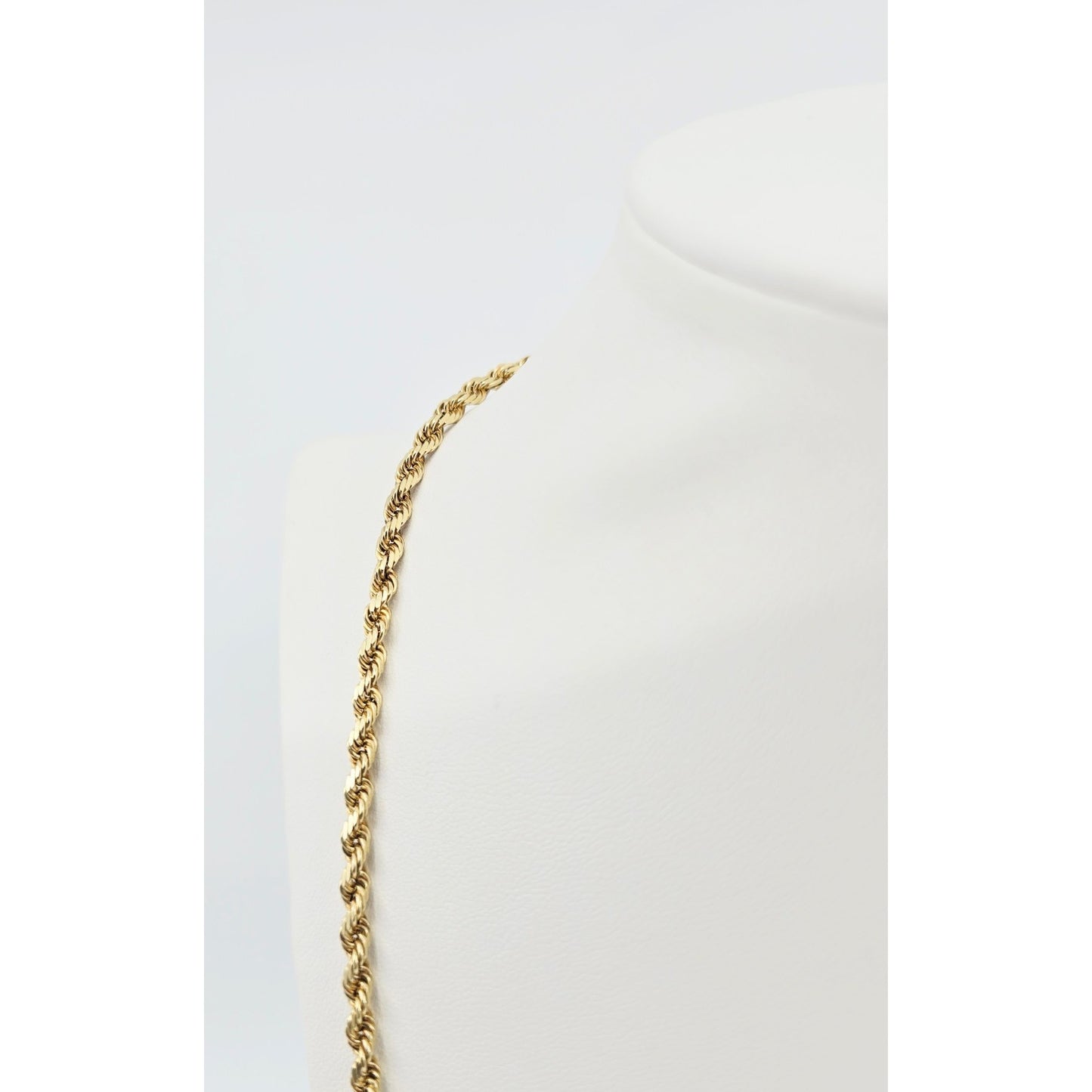 14K Yellow Gold Rope Chain Necklace