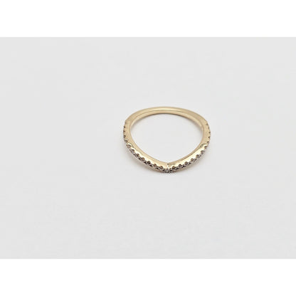14K Yellow Gold V Shaped Diamond Ring