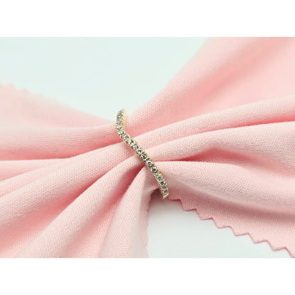 14K Yellow Gold V Shaped Diamond Ring